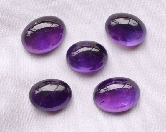 Amethyst Cabochon / Amethyst Cut Stone