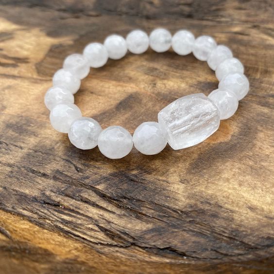 White Quartz 10mm Stylish Bracelet