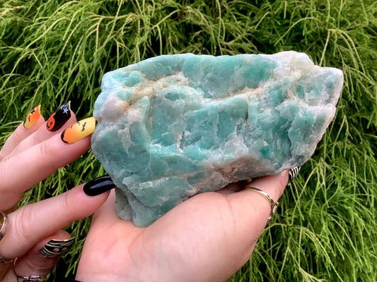 Amazonite Raw Uncut Crystal (1 kg)