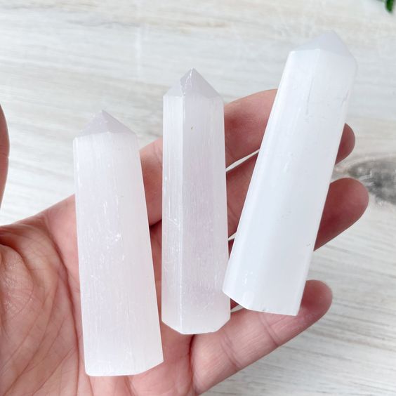 Selenite Towers